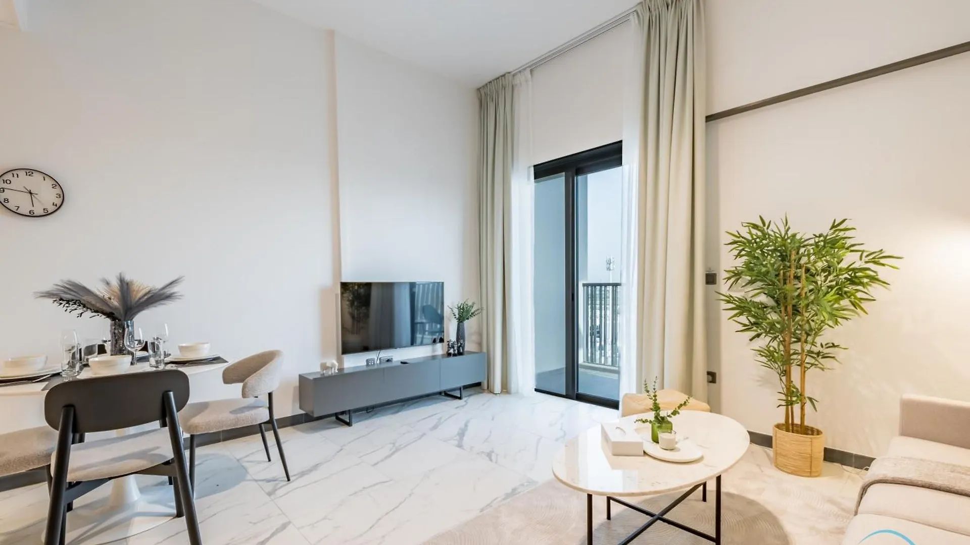 Lovely 1Br Apartment In Mag Eye 910, Mohammad Bin Rashid City By Deluxe Holiday Homes Dubai 0*,  United Arab Emirates