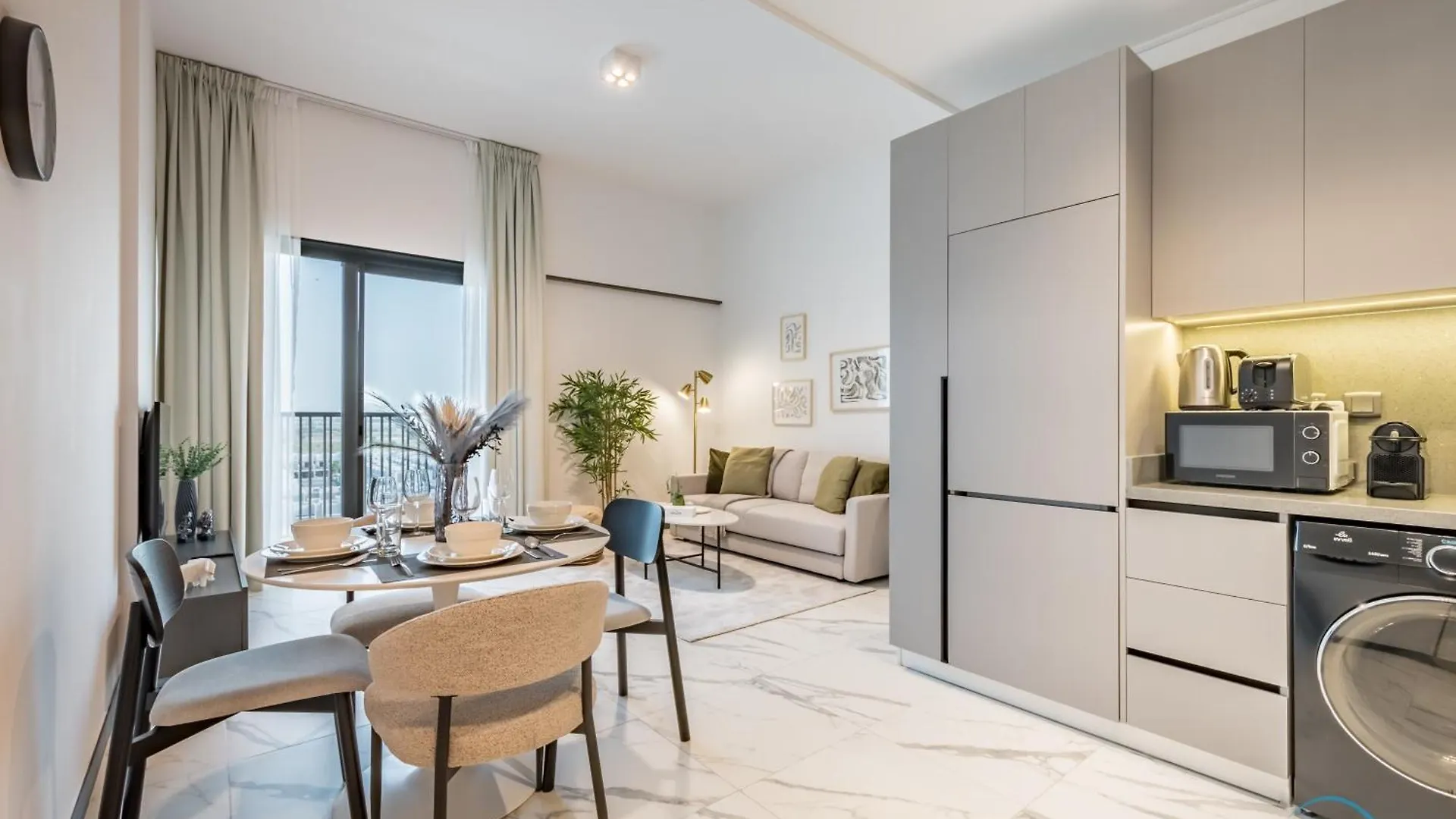 Lovely 1Br Apartment In Mag Eye 910, Mohammad Bin Rashid City By Deluxe Holiday Homes Dubai United Arab Emirates